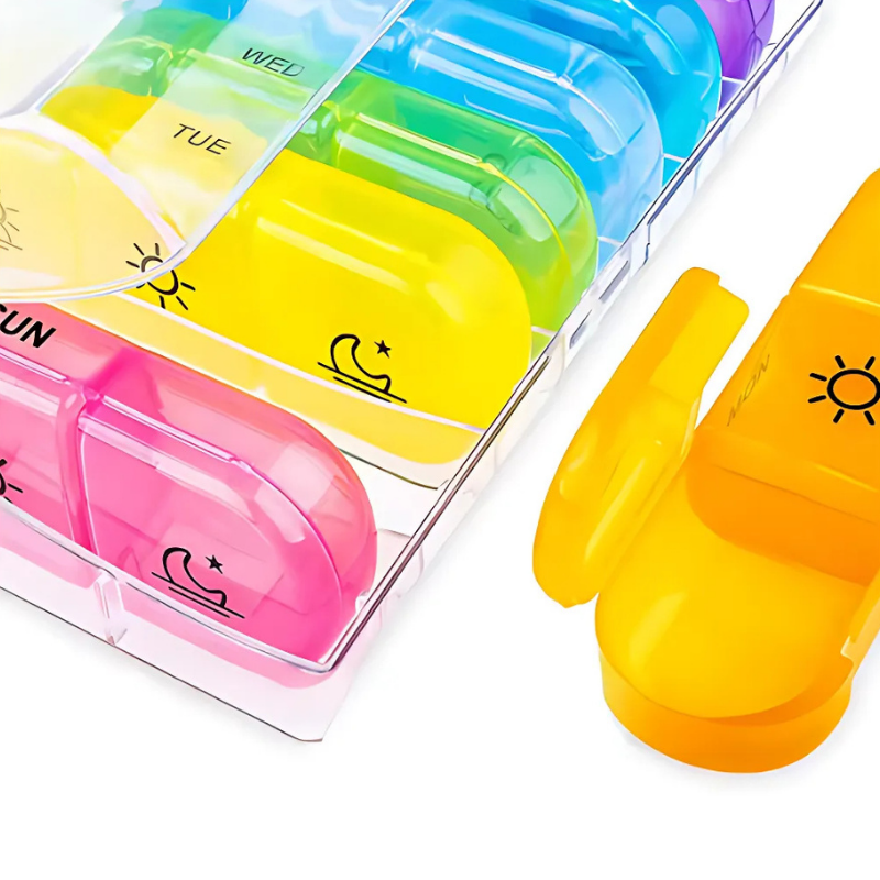 CompactPillOrganizer 1+1 GRATIS: Bærbar Pilleorganisator Daglig Og Ugentlig Medicinopbevaring