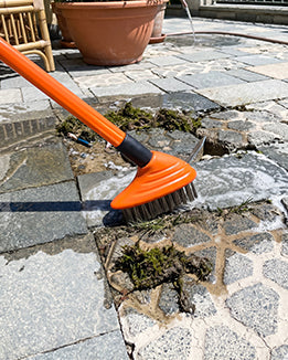 3-in-1 weed brush set – Durable steel bristles, ergonomic handle & perfect for patios, driveways, and garden paths