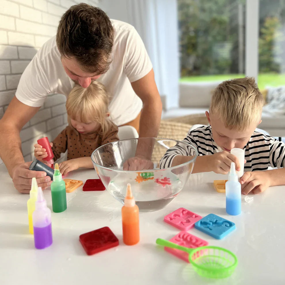 Magisk gel til at skabe vandelver – 4, 8 eller 12 farver (fra 2 år)