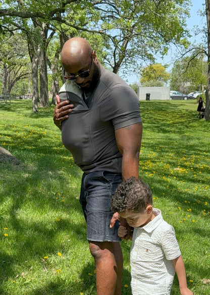 NovaBabyPouch™ - Baby-bindingsskjorte til fædre