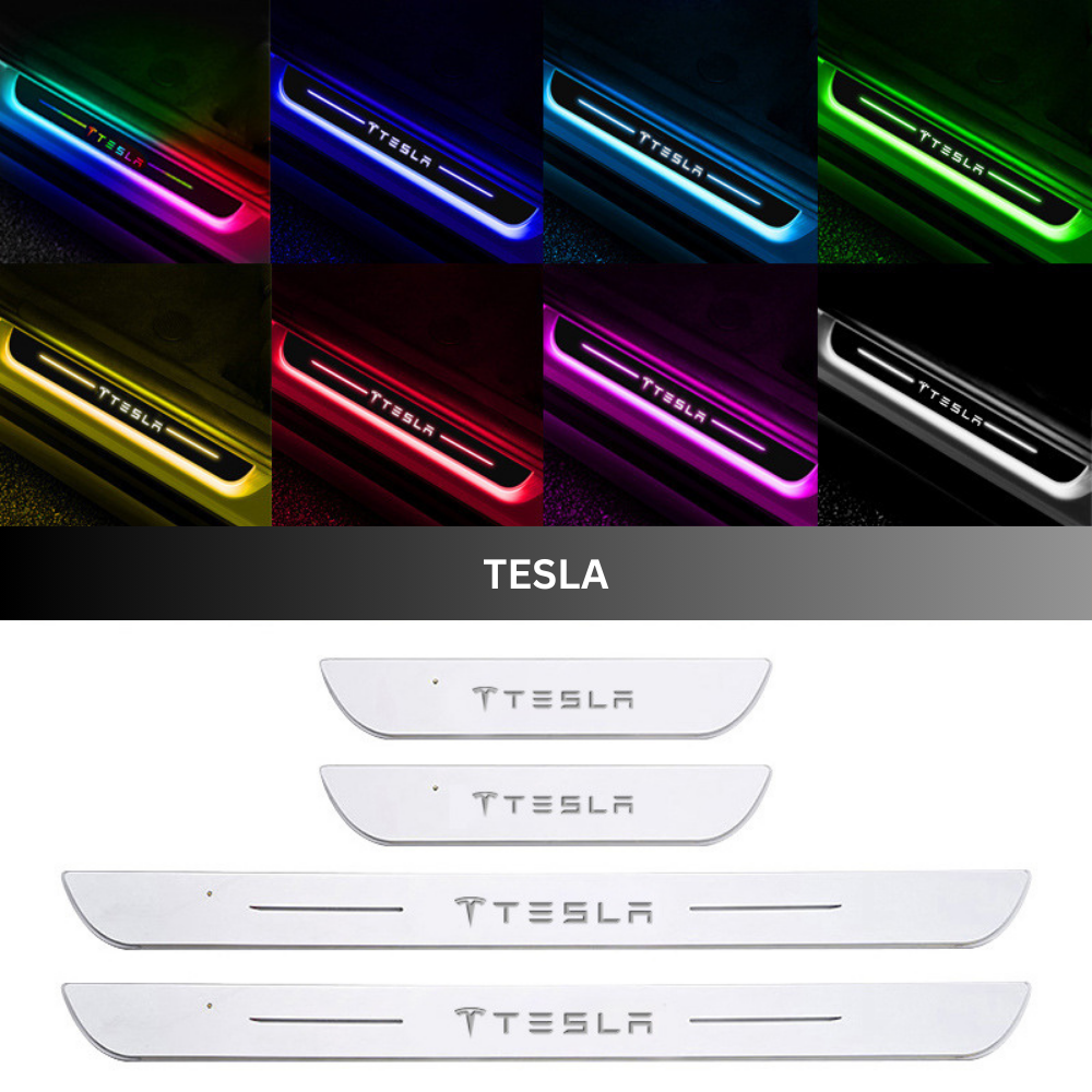 IlluminateDrive™ | LED-indstigningslys til bil – magnetisk montering & skiftende farver med dit logo