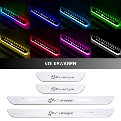 IlluminateDrive™ | LED-indstigningslys til bil – magnetisk montering & skiftende farver med dit logo
